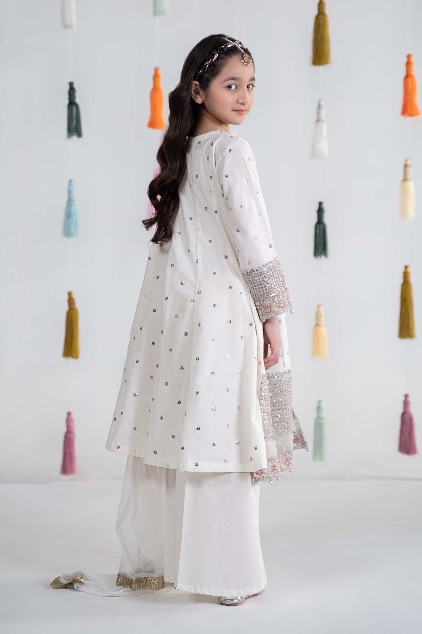 3 Piece Embroidered Lawn Suit | MKD-EA24-02