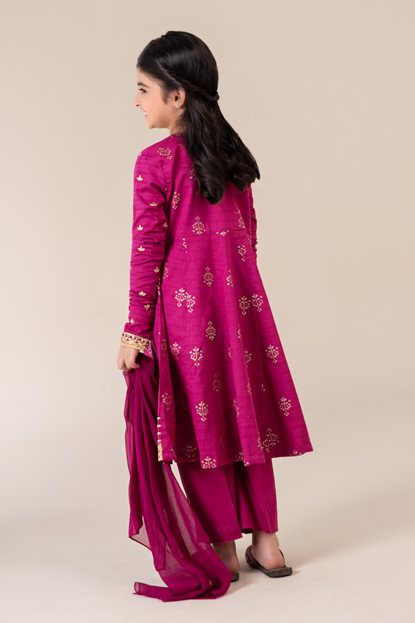 3 Piece Embroidered Lawn Suit | MKD-EF21-23R1