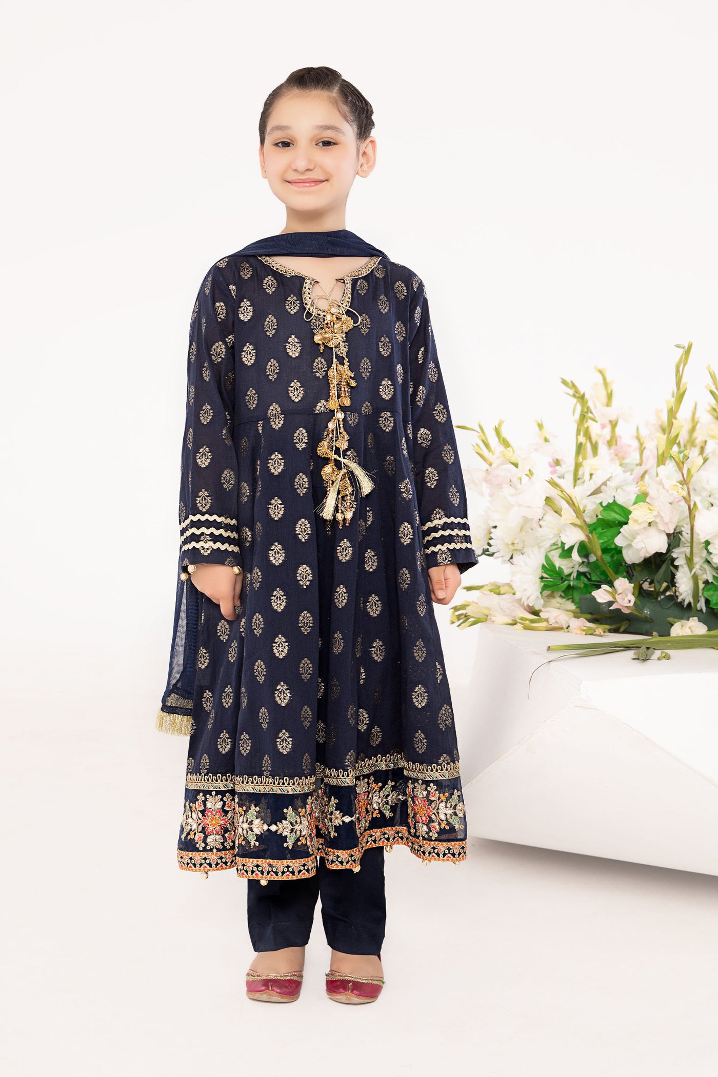 3 Piece Embroidered Suit | MKD-EF23-31R1