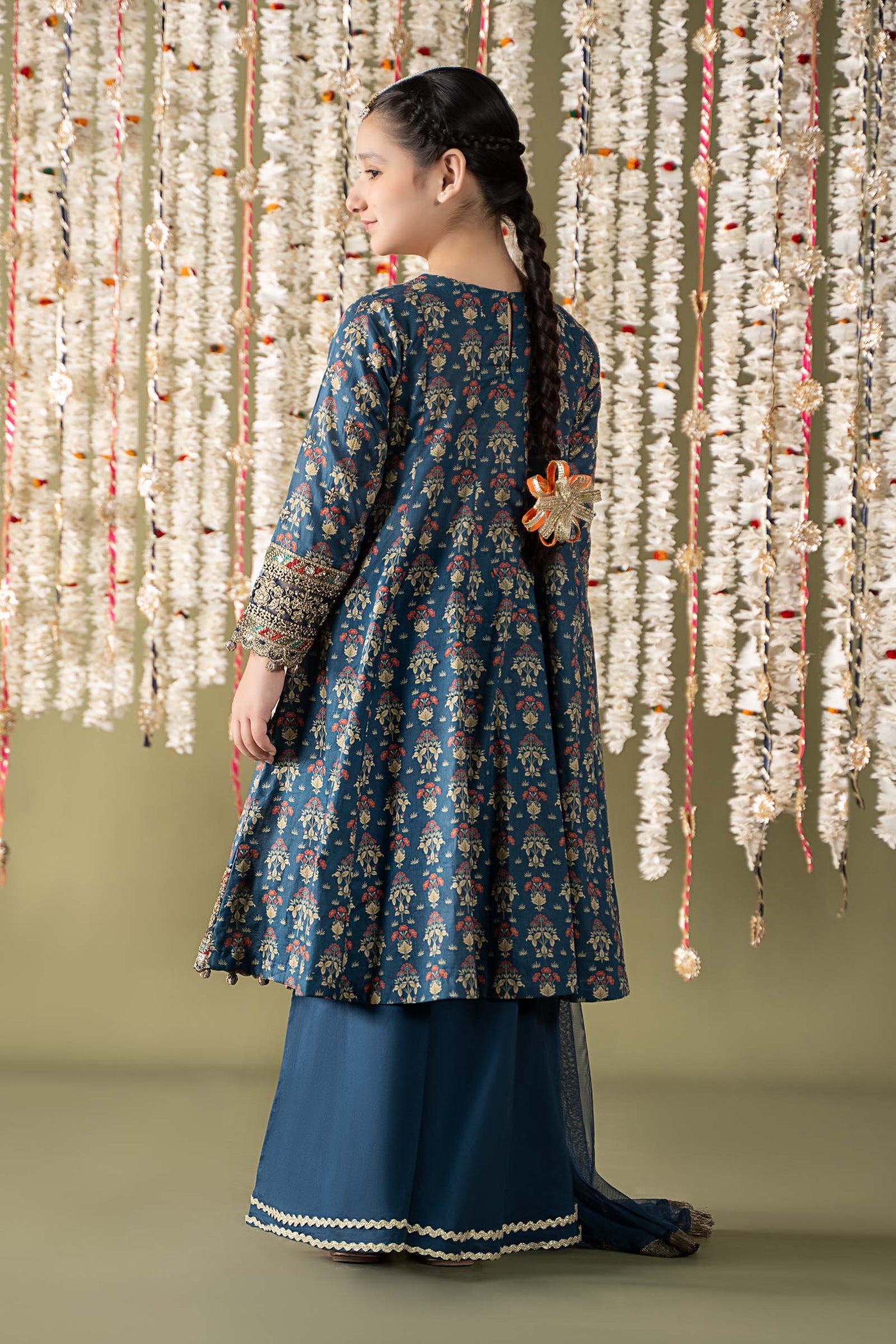 3 Piece Embroidered Lawn Suit | MKD-EF25-05