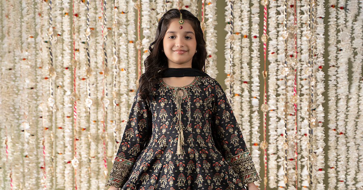 3 Piece Embroidered Lawn Suit | MKD-EF25-05