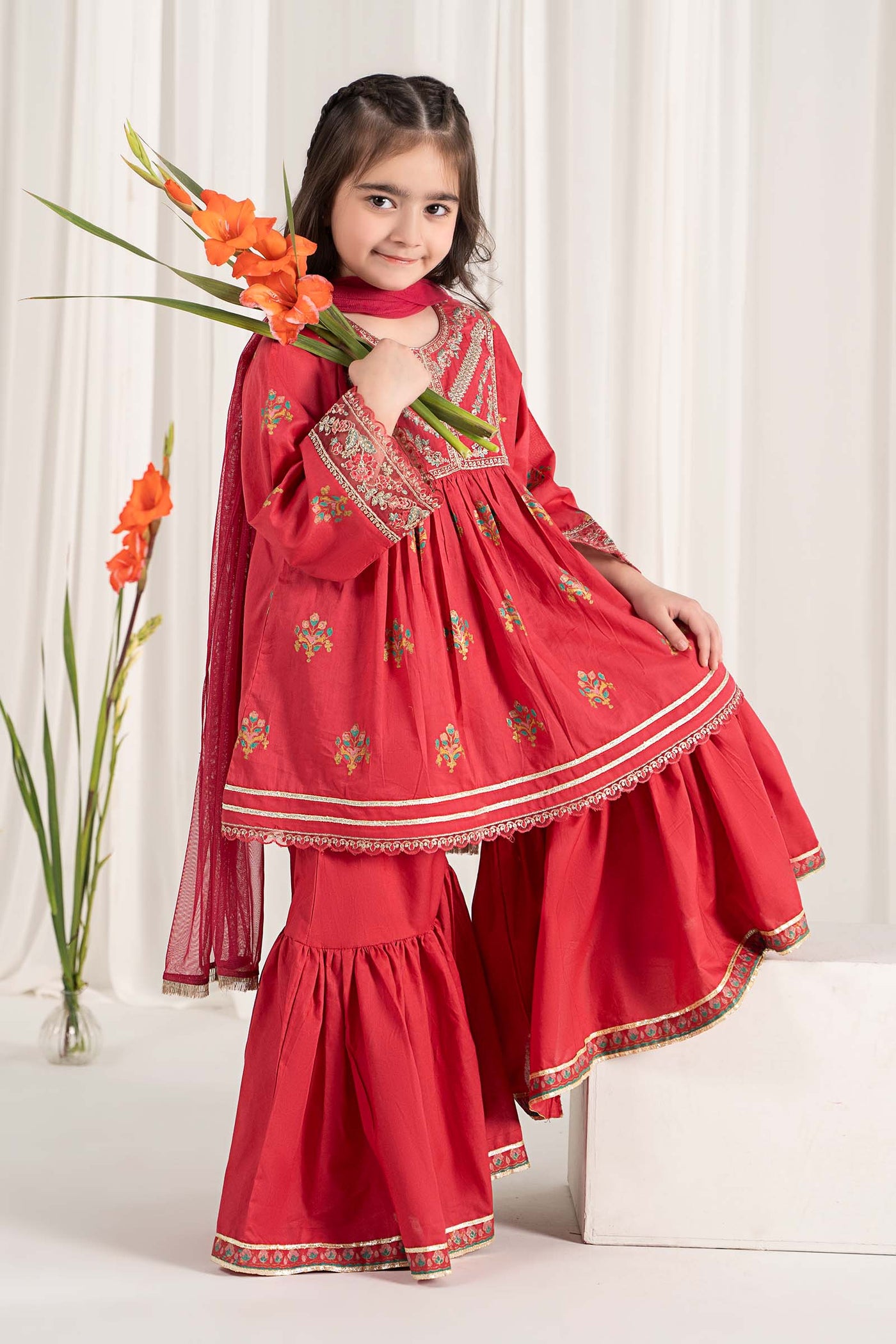 3 Piece Embroidered Lawn Suit | MKD-EF25-15