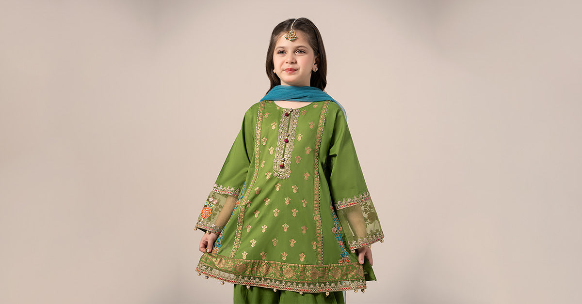 3 Piece Embroidered Lawn Suit | MKD-EF25-24