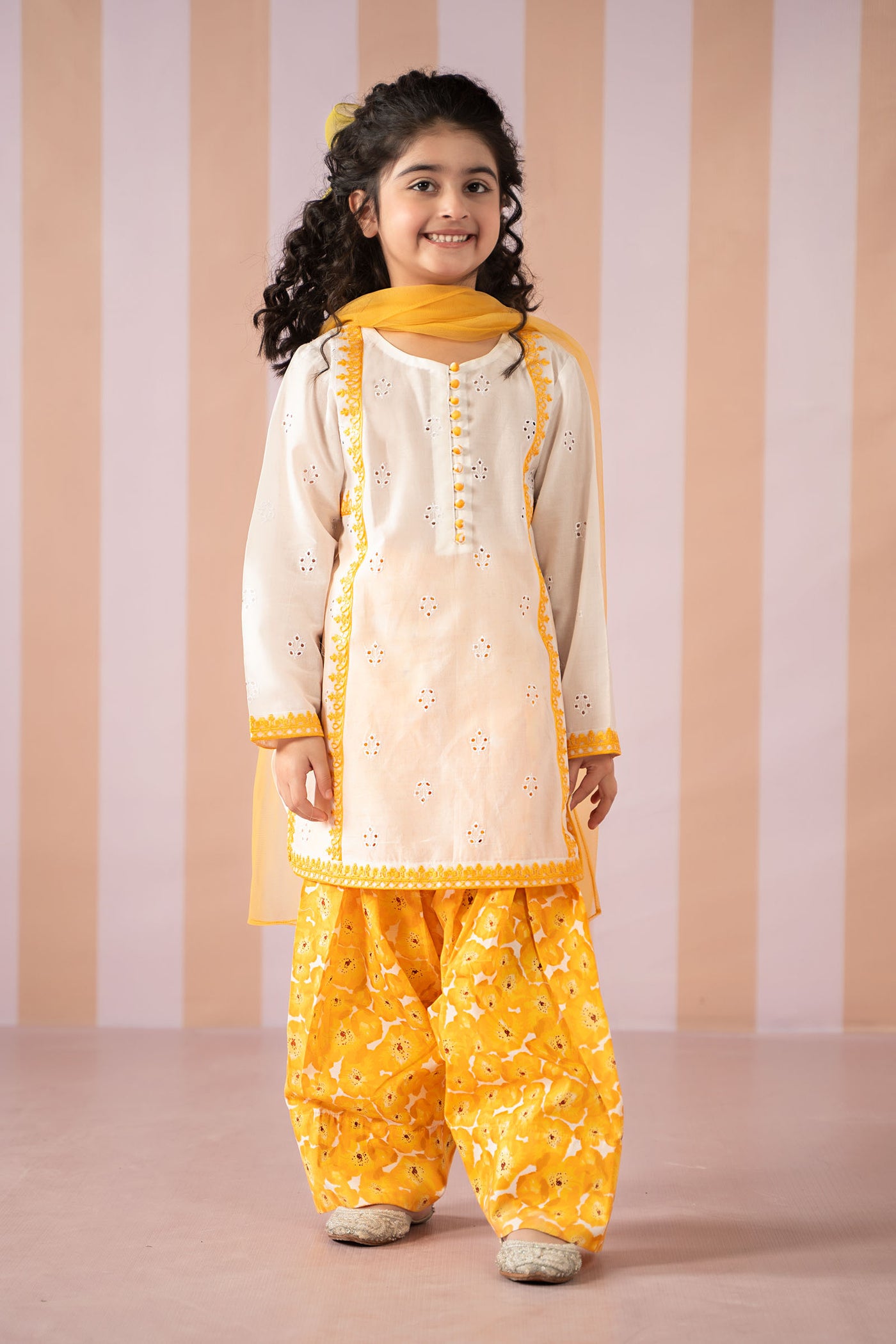 3 Piece Embroidered Lawn Suit | MKD-EF25-66