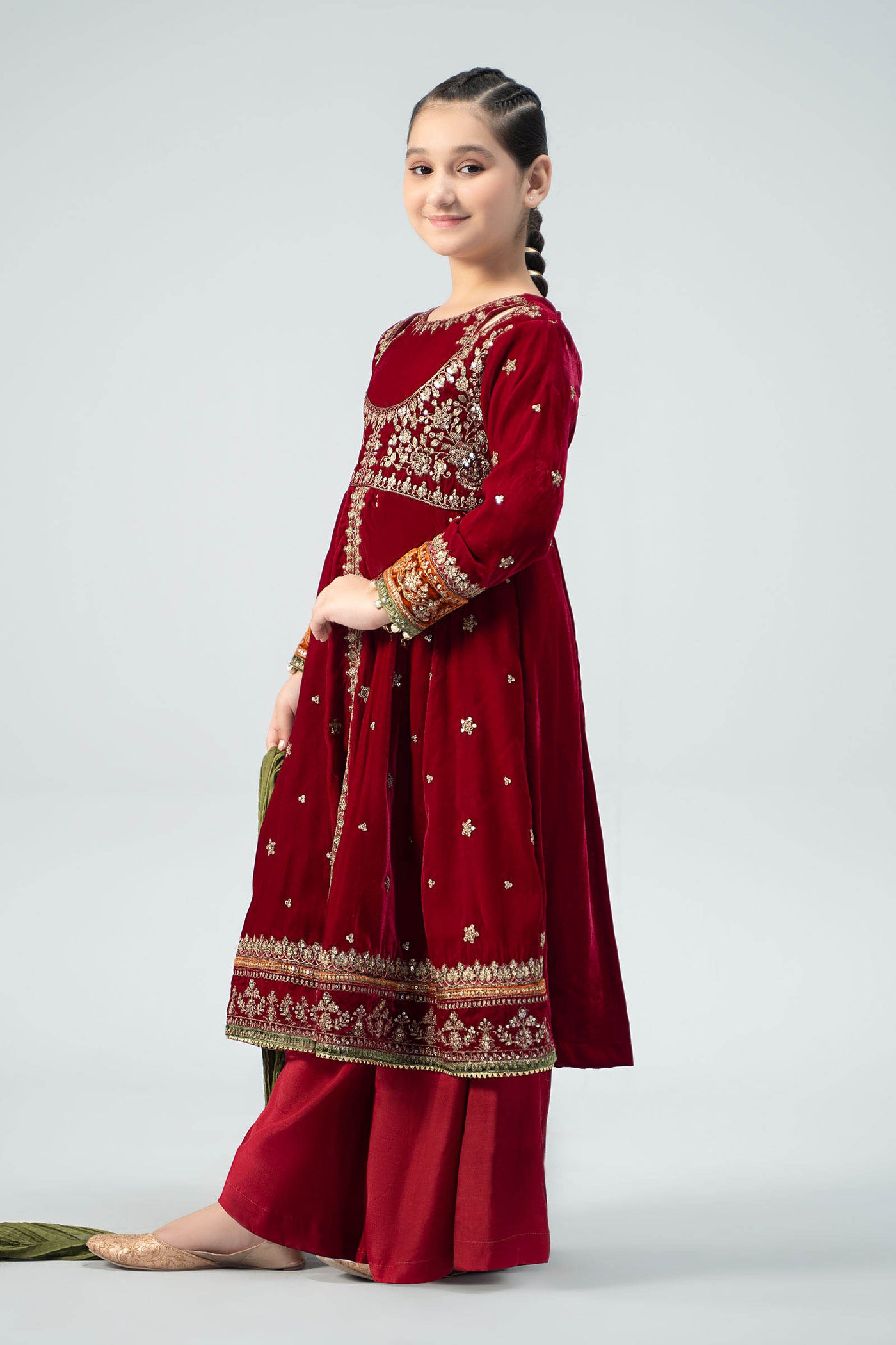 3 Piece Embroidered Velvet Suit | MKS-W24-17