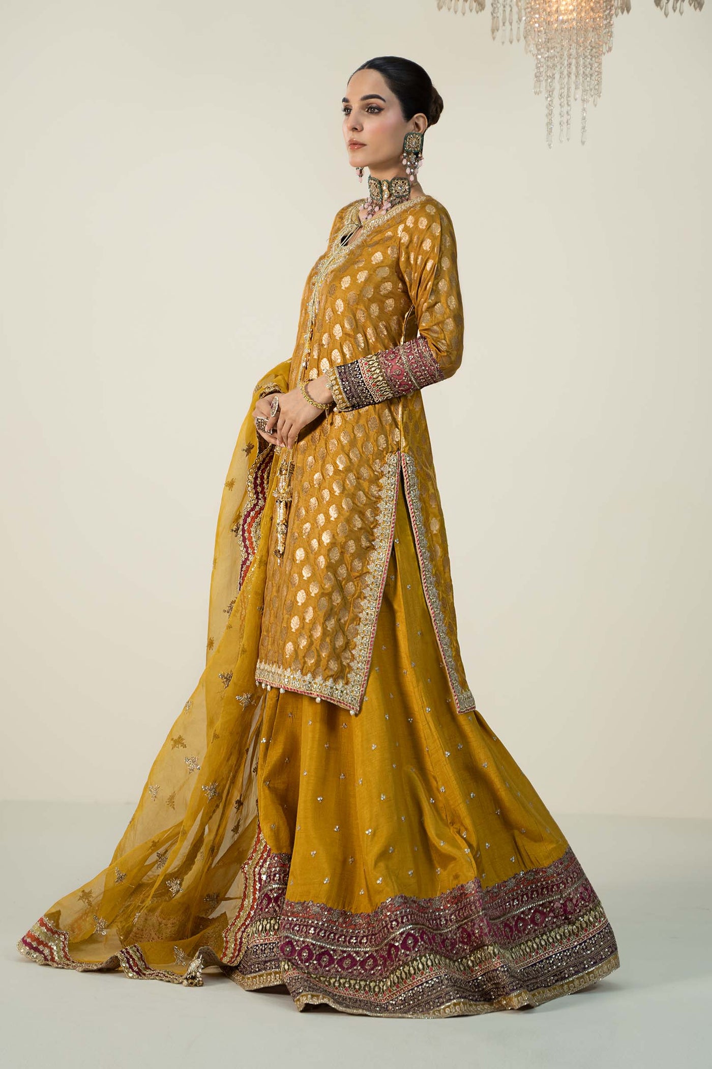 3 Piece Embroidered Jacquard Suit | SF-W24-08