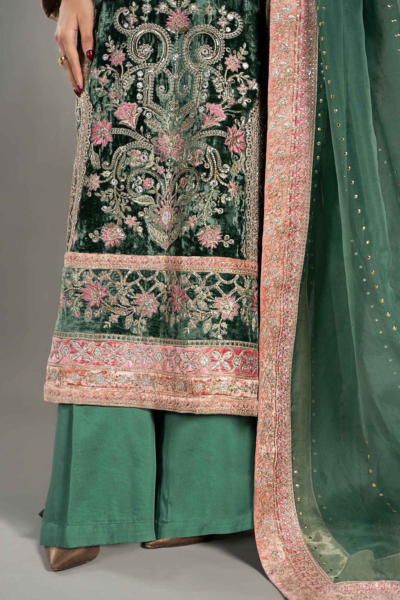 3 Piece Embroidered Velvet Suit | SF-W24-21