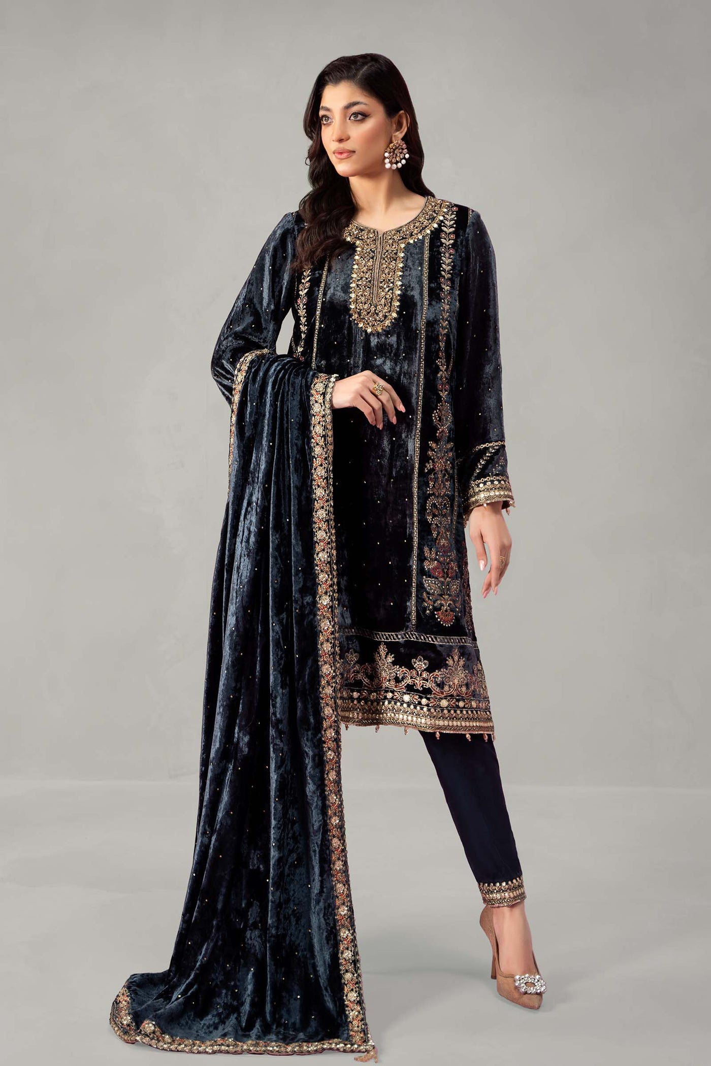 3 Piece Embroidered Velvet Suit | SF-W24-14