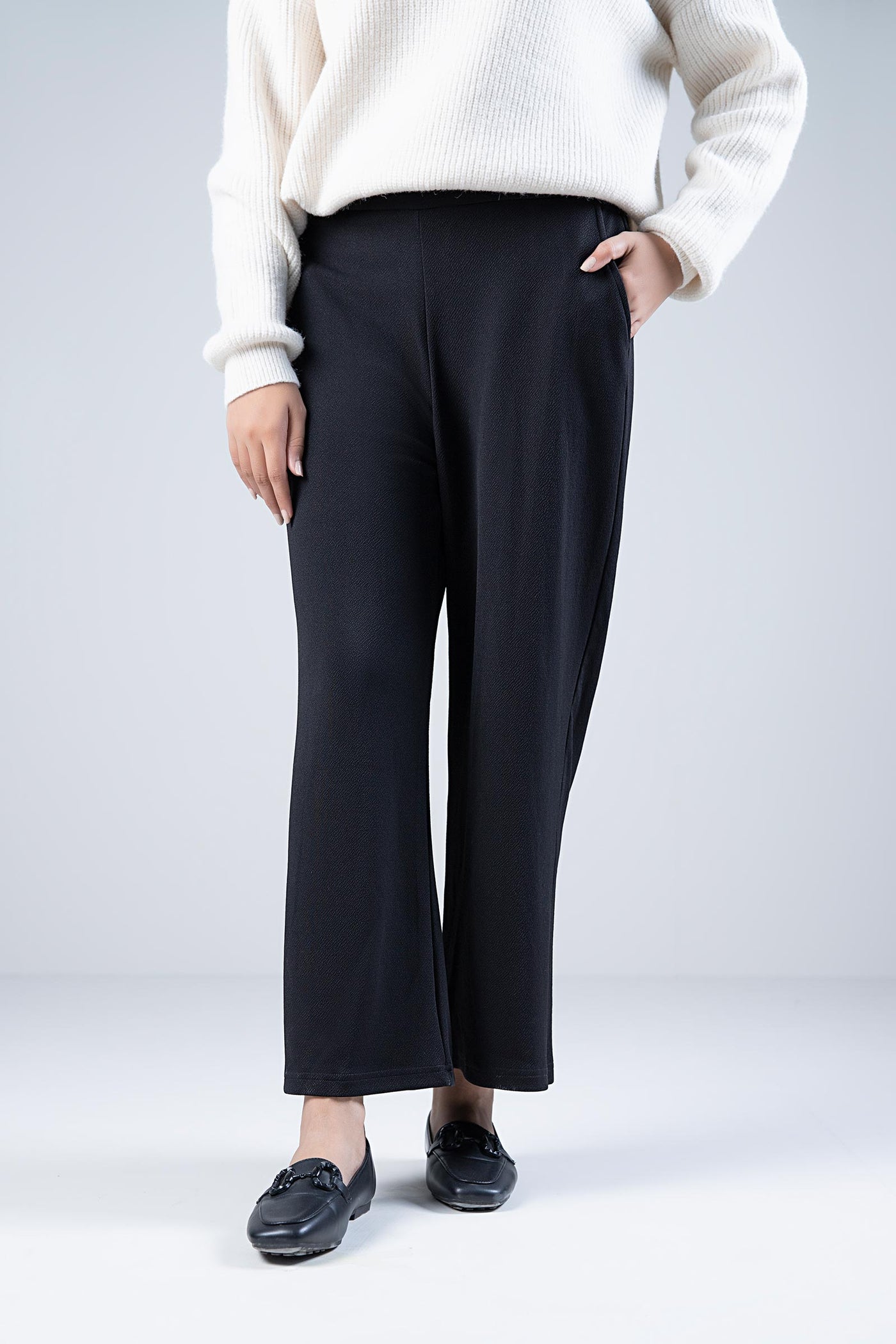 Cropped Wide Leg Pants | WEST-W24-58A