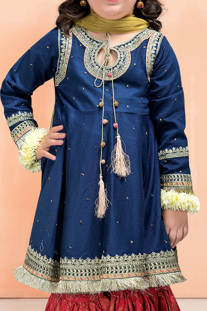 3 Piece Embroidered Lawn Suit | MKD-EF22-242R2