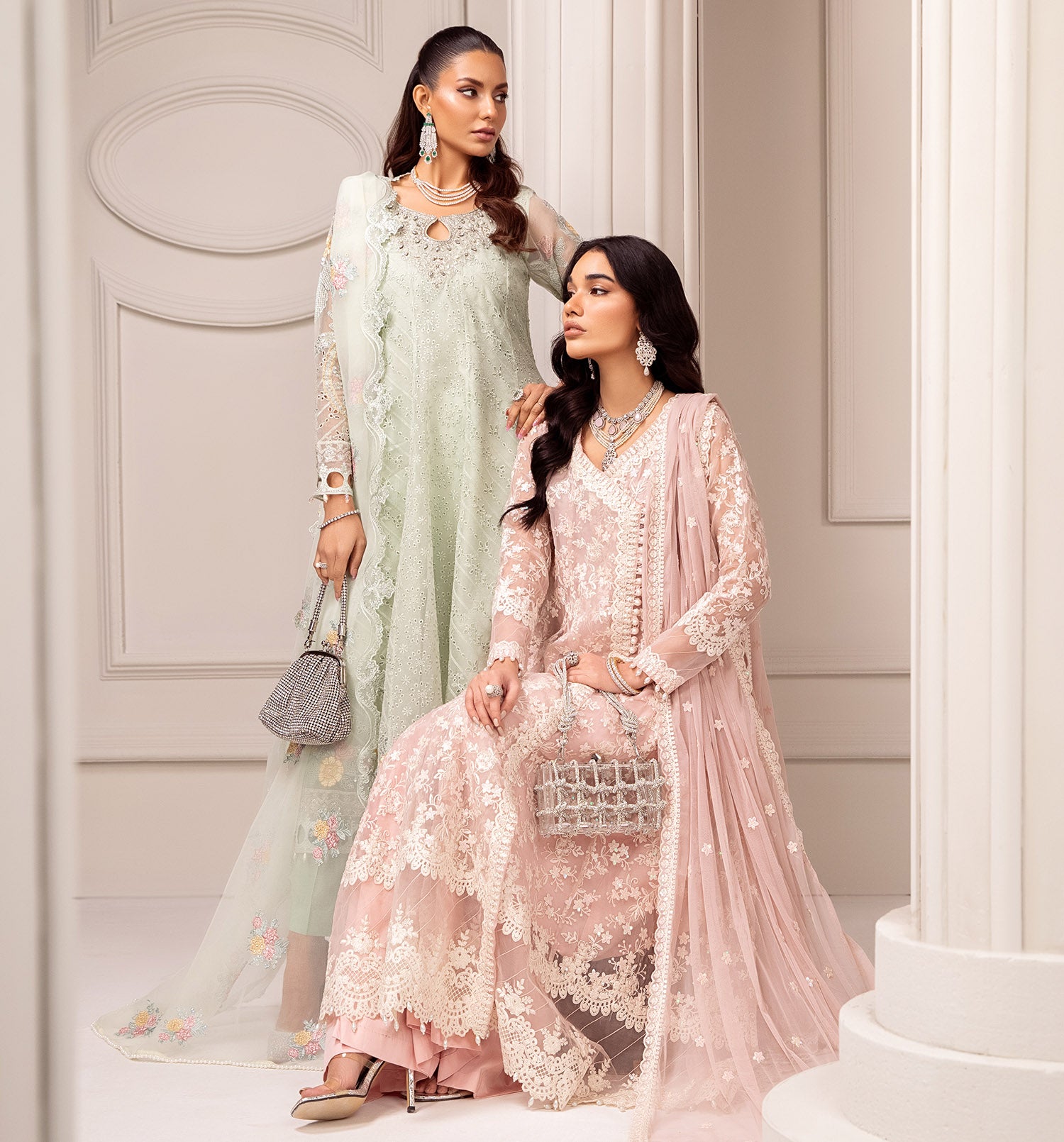 unique mehndi dresses design/mehndi dresses pakistani /color combination  for Mayon mehnd… | Simple mehndi dresses, Pakistani fashion party wear,  Combination dresses